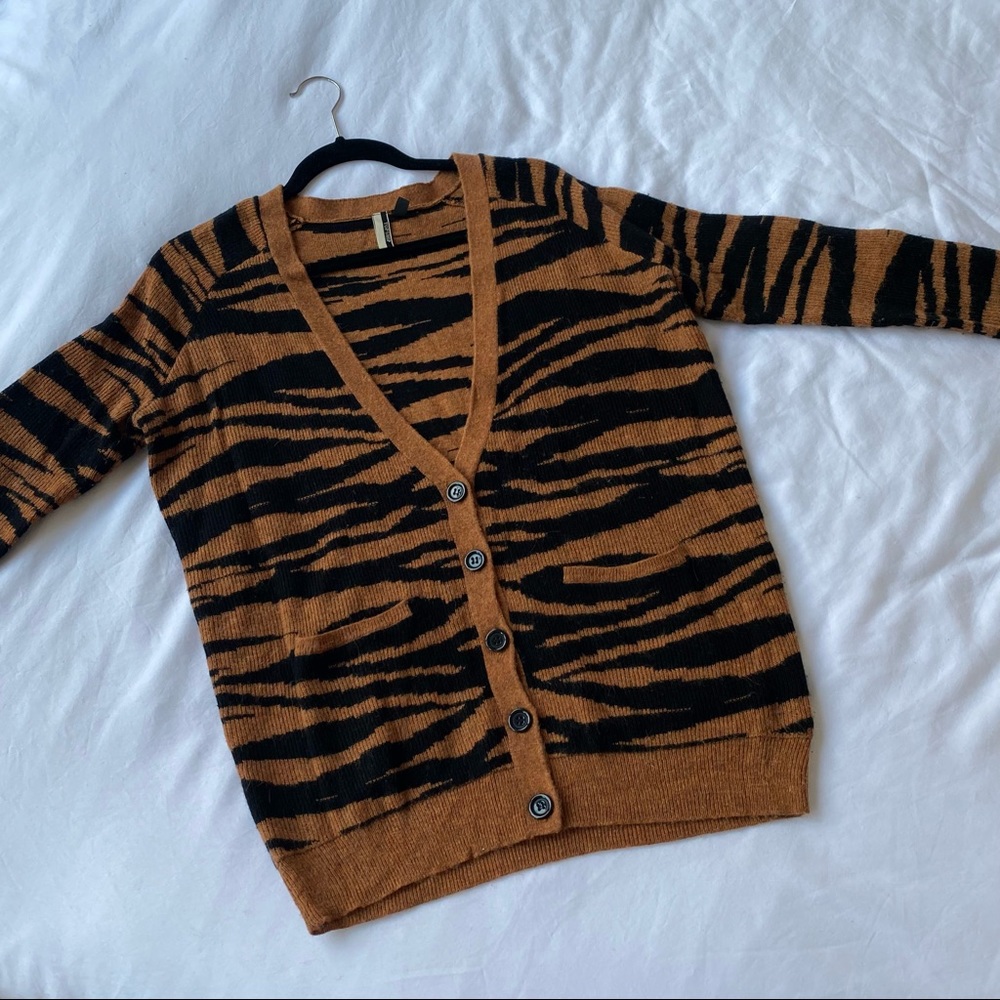 TOPSHOP — sweater